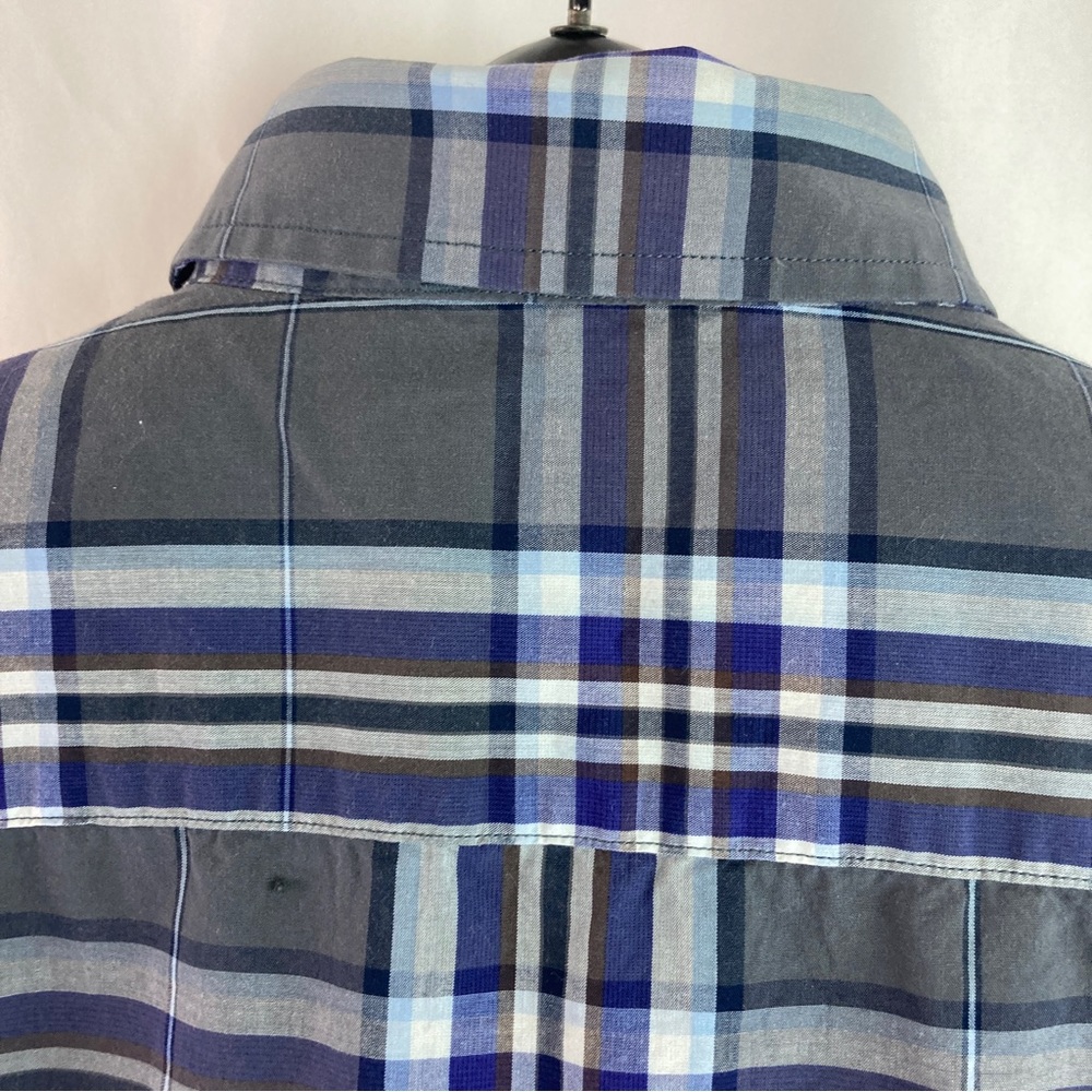 Banana Republic Plaid Button Down Shirt size small (14-14.5)100% cotton. - Picture 5 of 12